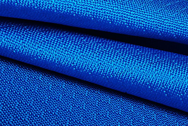 Farget glassfiberduk 800g/m2